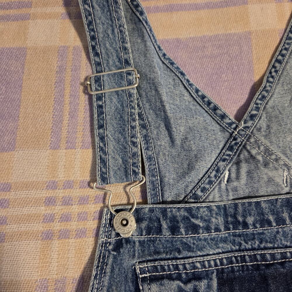 Vtg Eeyore Denim Womens Disney Overall Shorts Winnie The Pooh 90s Y2k Flowers - Picture 4 of 9